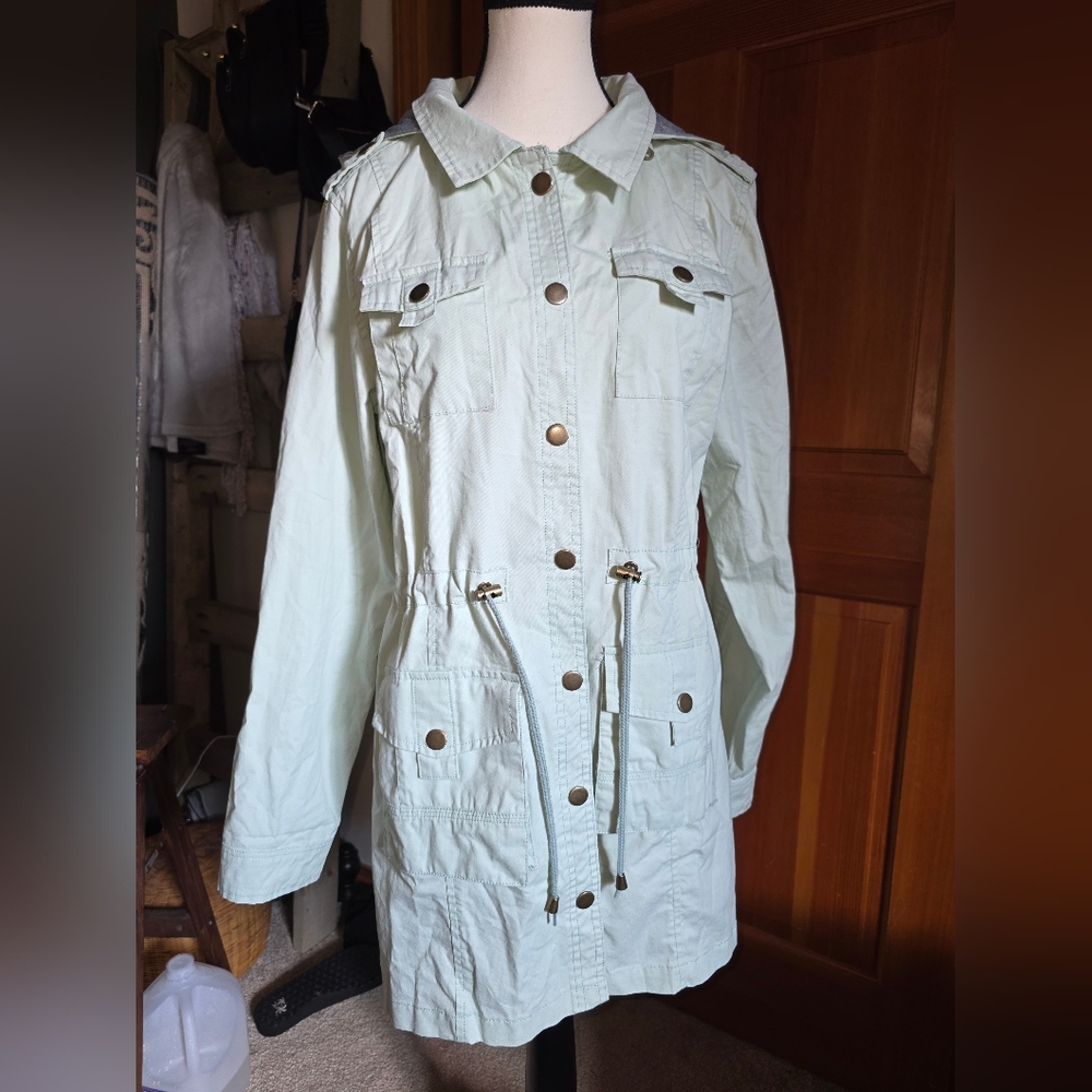 Switch Hoods Utility Jacket Size Medium NWOT Color Pale Turquoise